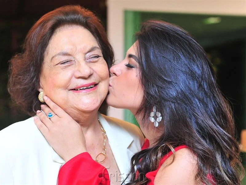 Aunésia Ayres e Beatriz Albuquerque