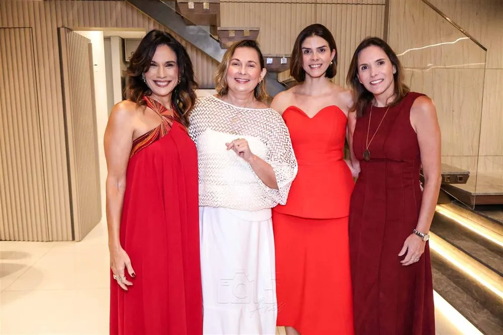 Ana Virginia Martins, Renata Santiago, Lara Praça e Renata Santos