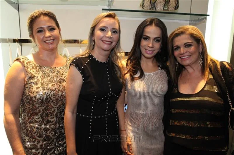 Ana Neiva, Antônia Coelho e Roberta Fontelles e Kaia Catunda