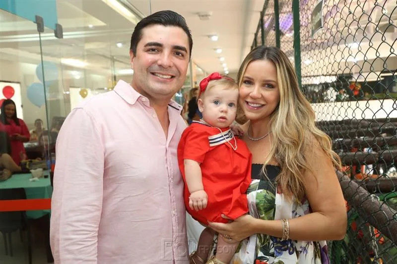 Alexandre Medeiros, Maria e Fernanda Levy