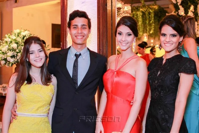 Camila Lessa, Gabriel, Marina e Marcela Gripp