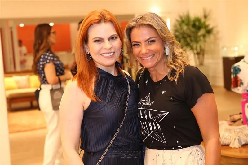 Adriana Praxedes e Vanessa Queiros