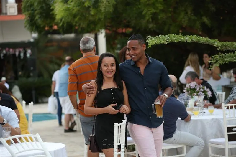 Aline Rodrigues e Sergio Lopes