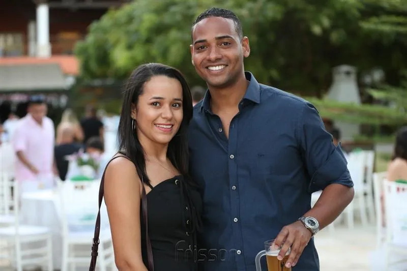Aline Rodrigues e Sergio Lopes