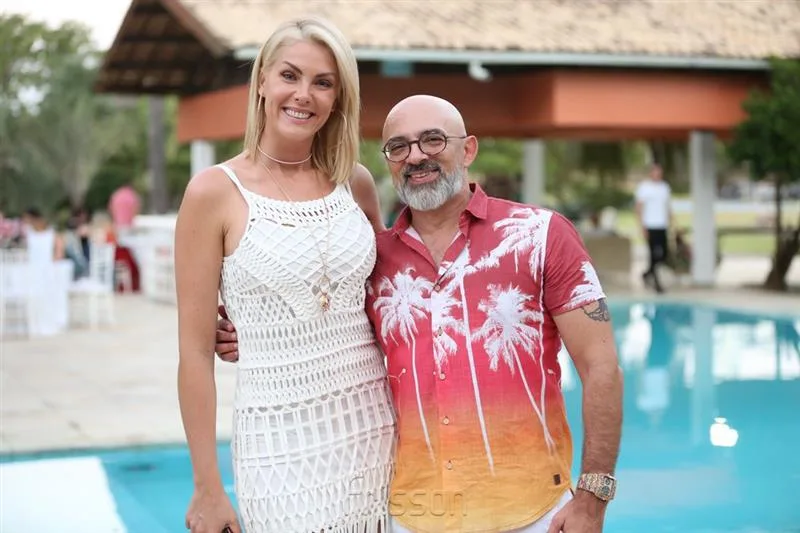 Ana Hickmann e Manu Gomes