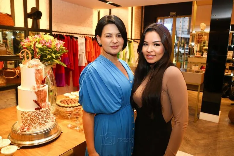Alessandra Viana e Kennia Rabelo