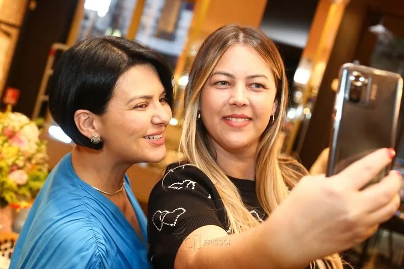Alessandra Viana e Regieli Lamberti