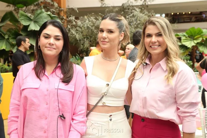 Carol Rodrigues, Viviane Ferreira e Lili Meira