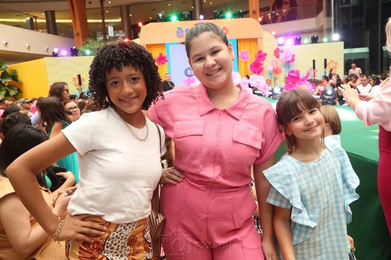 Ester Giselle, Ana Luisa Cid e Lays Brasil
