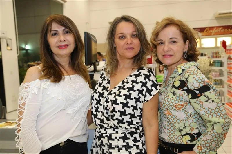 Fátima Aguiar, Francisca Maria e Ana Maria Mindello