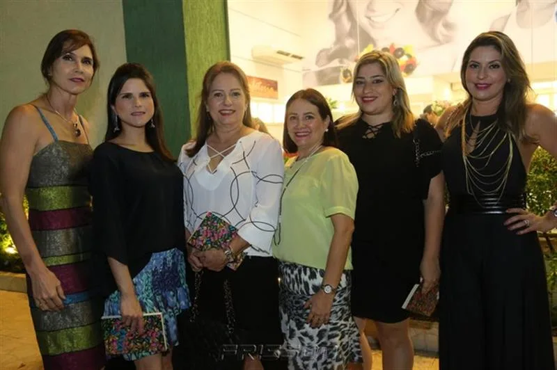 Glaucia Maia, Marilia Vasconcelos, Cristina Aragão, Cristina Albuquerque, Manu Romcy e Deborah Nibon