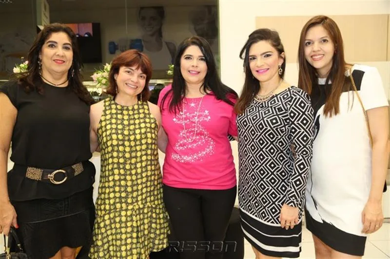 Isabelle Leitão, Christiane Leitão, Sellene Cãmara, Fabiana Coretti e Ana Flavia Junqueira