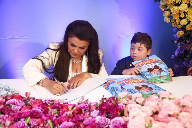 Lançamento do Livro A Pequena Maria de Maria Sooder