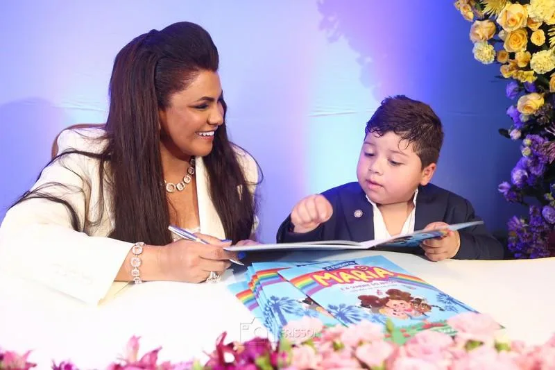 Lançamento do Livro A Pequena Maria de Maria Sooder