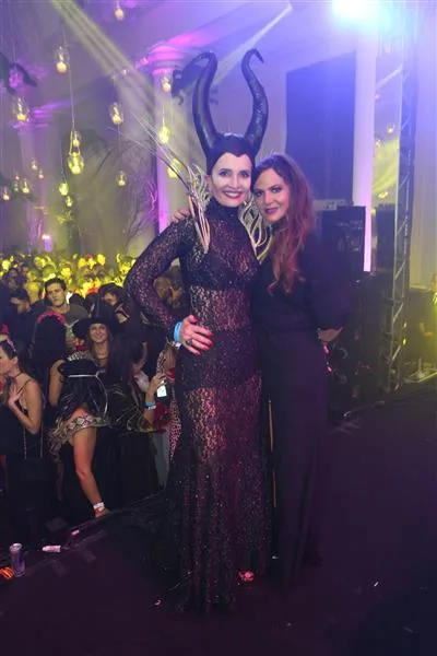 Andrea Nicolau e Carol Sampaio
