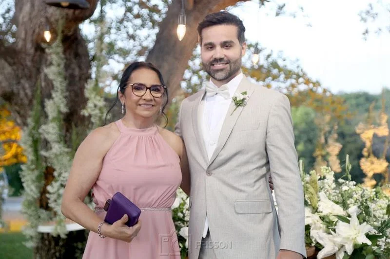 Amélia Leite e Matheus Medeiros