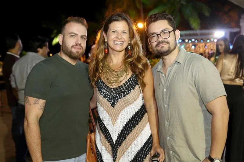 Francisco Nicola, Lidia Pontes e Diego Costa