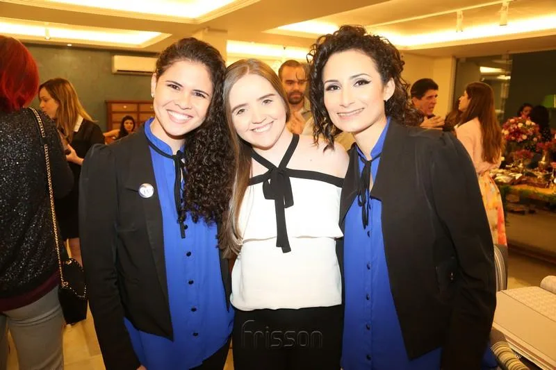 Aline Araújo, Nayara Oliveira e Carol Farias