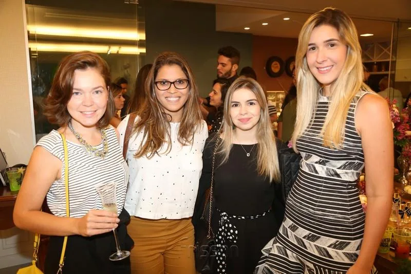 Carol Timbó, Anelise Blom, Diandra Alves e Mirna Studart