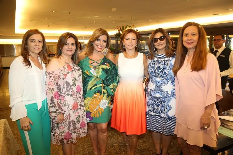 Aniversário de Cláudia Fujita e Silvinha Carneiro