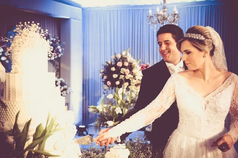 Caio Andrade e Elizabete Marques