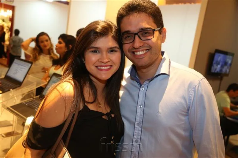 Ana Lays e Victor Amador