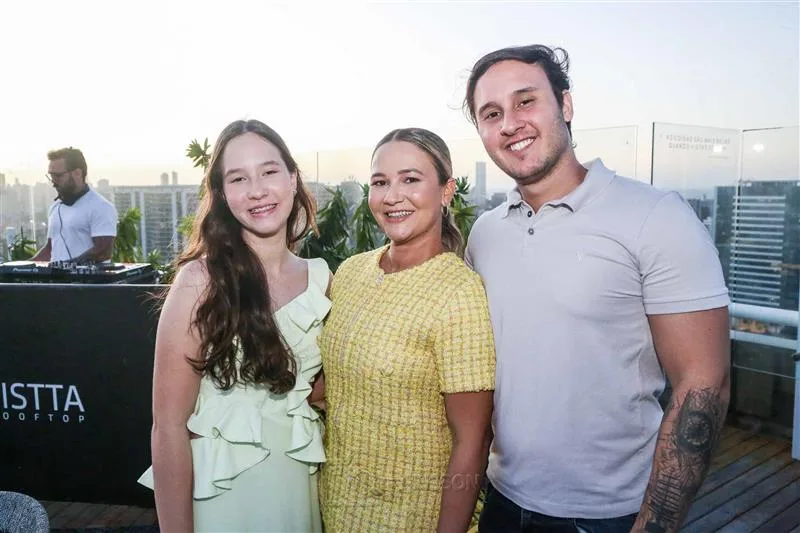 Sara Alcântara, Vânia Lima e Lucas Alcântara