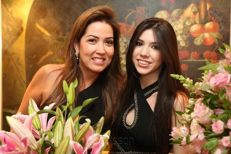 Ana Vládia e Maria Eduarda Sales