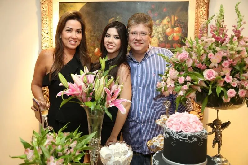 Ana Vládia, Maria Eduarda e Cássio Sales