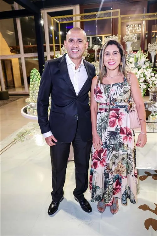 Adilson Laureano e Daiana Oliveira