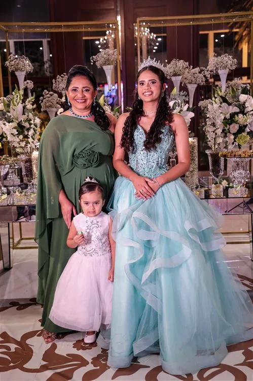 Adlinery, Isabelle e Cibelly Melo.