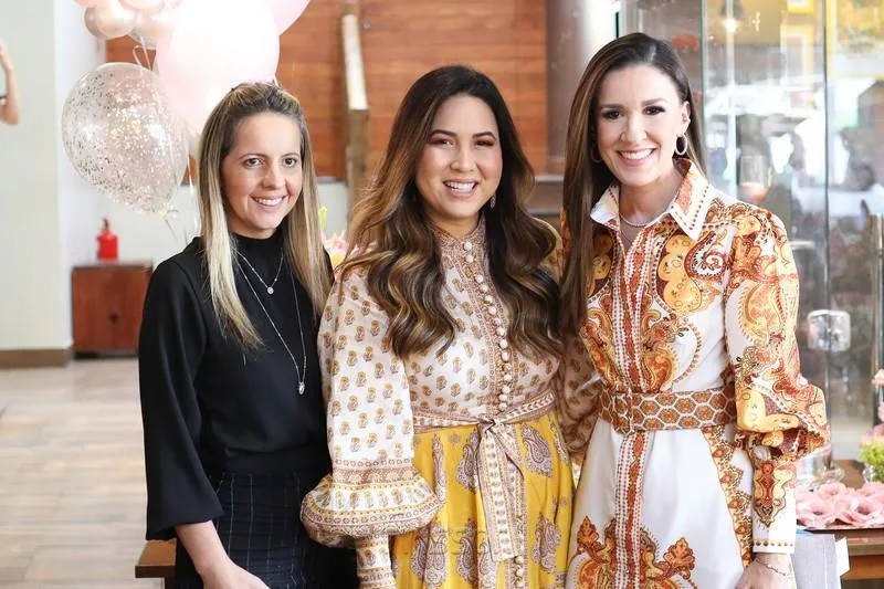 Aline Amorim, Carol Yamazaki e Giuliana Botelho