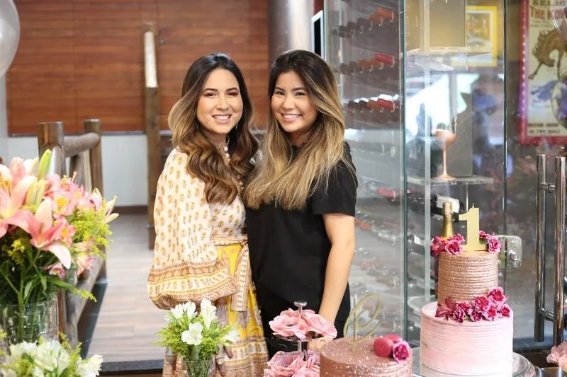 Carol e Priscila Yamazaki