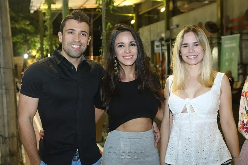 Caio Moreira, Nadia Costa e Juliana Silva
