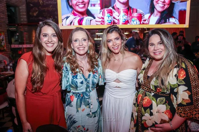 Beatriz Magalhães, Natasha Castro, Mila Costa e Andrea Távora