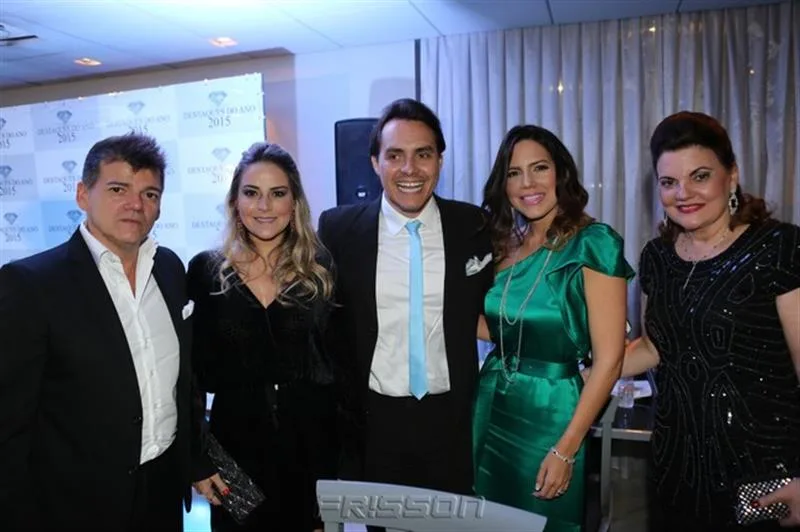 Cacau Esteves, Jamille Cruz, Francisco Campelo, Luiziana Esteves e Ana Carolina Borges