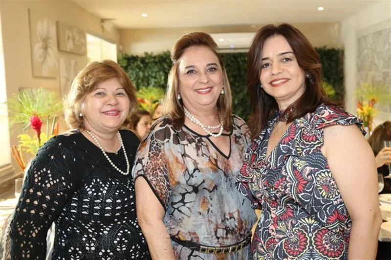 Erlani de Sá Cavalcante, Deborah Campos e Lia Freire