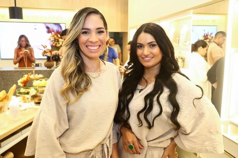 Cris Lima e Hélia Rocha