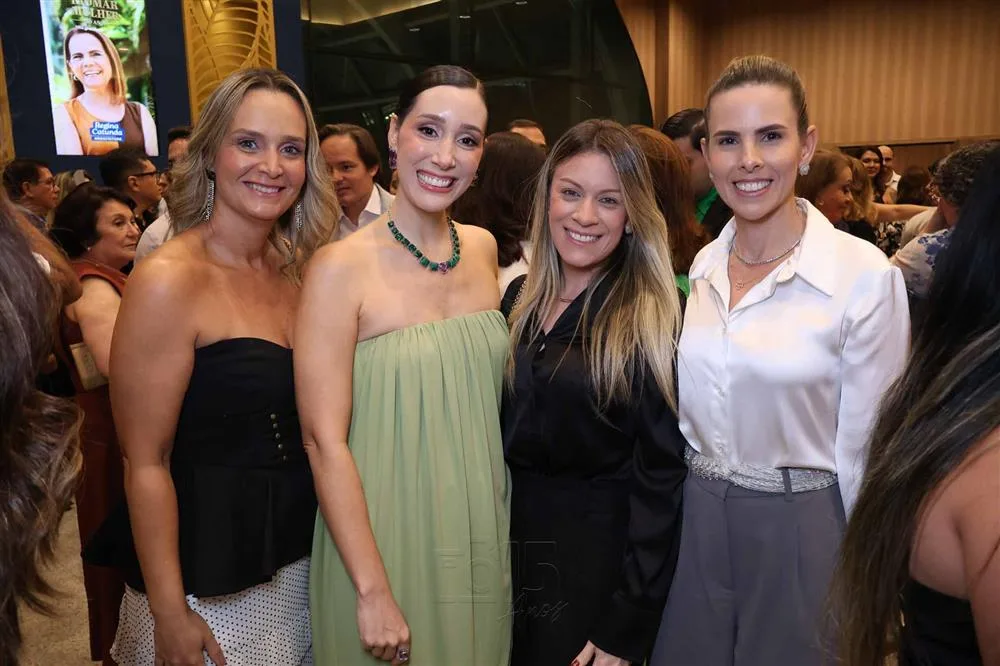 Aline Paes, Manuella Melo, Ana Luisa Ribeiro e Aline Mota