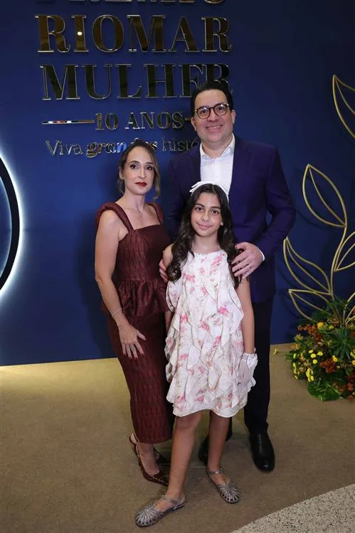Ana Caroline, Yuri e Maria Luisa Fontenelle