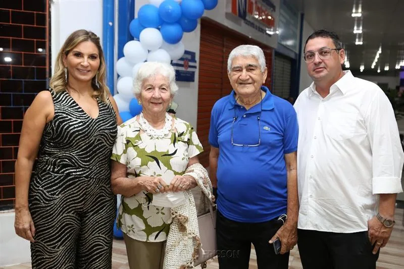 Ana Lorena Matos, Giselda, Jose Salles e Giovanne Matos