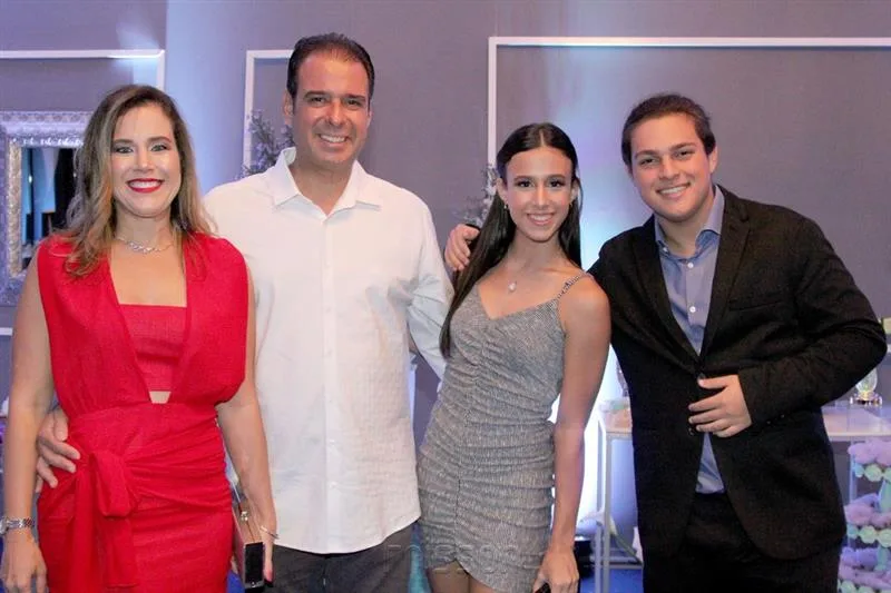 Cybelle, Fabio, Manuella Campos e Davi Nogueira