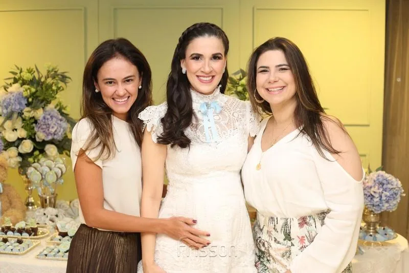 Bia Bezerra, Giuliana Botelho e Ana Santos