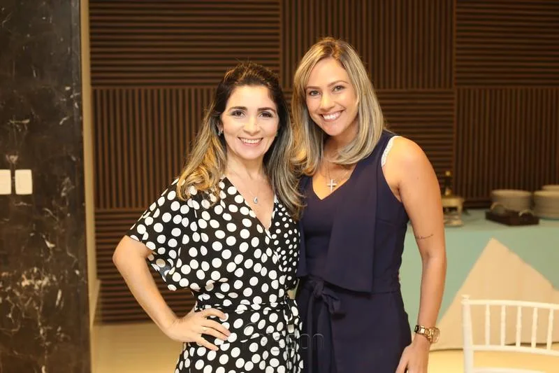 Carla Pfaender e Cintia D'Alencar