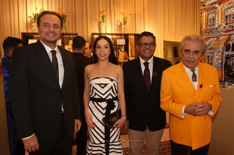 Adriano Nogueira, Roberta Fontelles, Arlen Medina e Lúcio Brasileiro