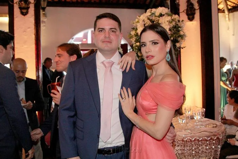 André Araújo e Sarah Torquato