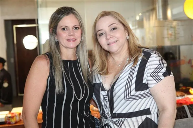 Layla e Sandra Fujita