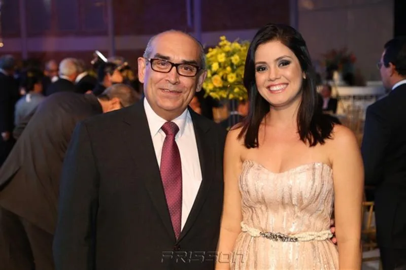 André Santos e Lana Parente