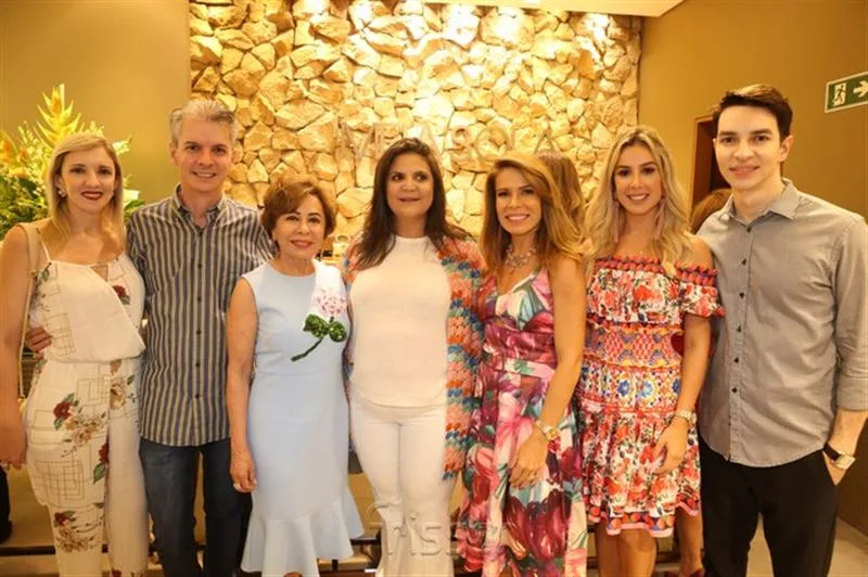 Andressa Mendes, Claudio Brito, Tane Albuqerque, Luiza Barcelos, Maira, Priscila Silva e André Albuquerque