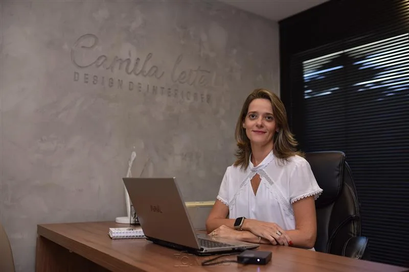 Camila Leite
